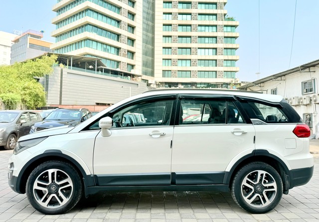 Second-hand 2017 Tata Hexa XTA for sale in Surat-3
