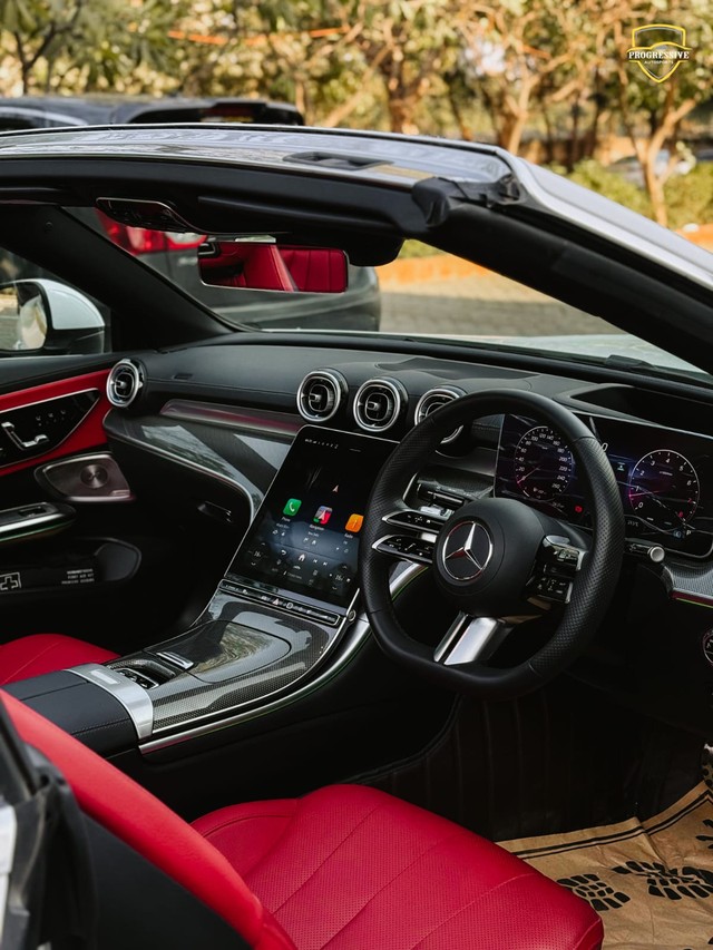Second-hand 2024 Mercedes-Benz CLE Cabriolet 300 4Matic AMG Line for sale in New Delhi-5