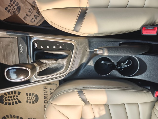 Second-hand 2020 Hyundai Verna SX IVT for sale in New Delhi-9