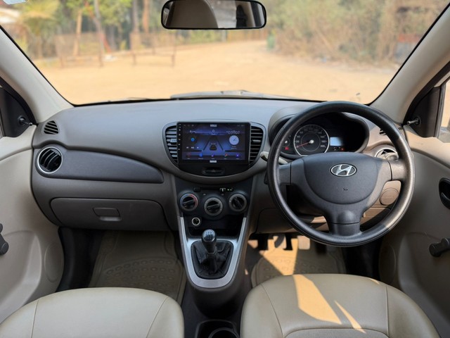 Second-hand 2013 Hyundai i10 Era for sale in Mumbai-14