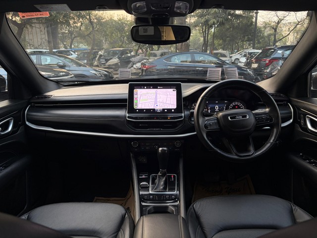 Second-hand 2022 Jeep Compass 2.0 Anniversary Edition 4X4 AT BSVI for sale in New Delhi-3