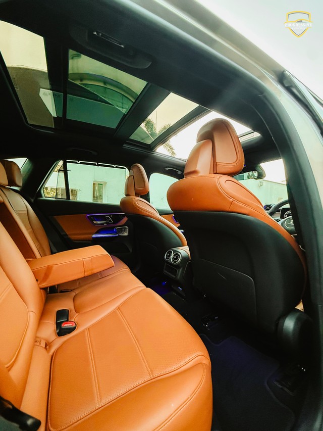 Second-hand 2024 Mercedes-Benz GLC 300 for sale in New Delhi-8