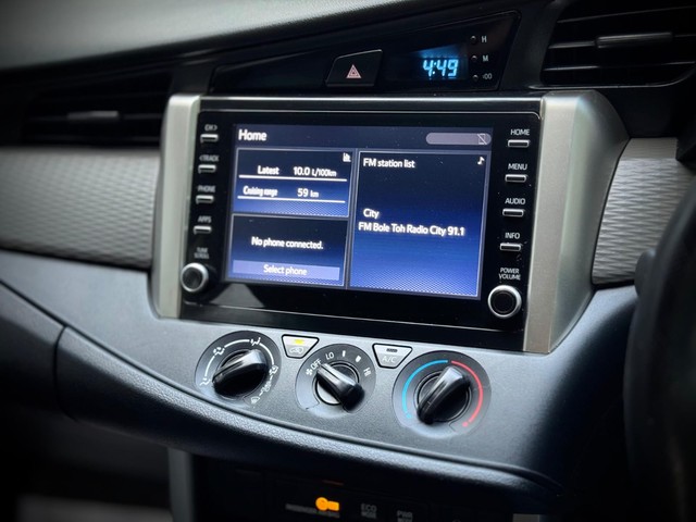 Second-hand 2023 Toyota Innova Crysta 2.4 GX 7Str for sale in Surat-10