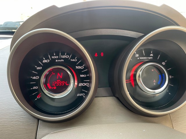 Second-hand 2012 Mahindra XUV500 W8 2WD for sale in Ahmedabad-16