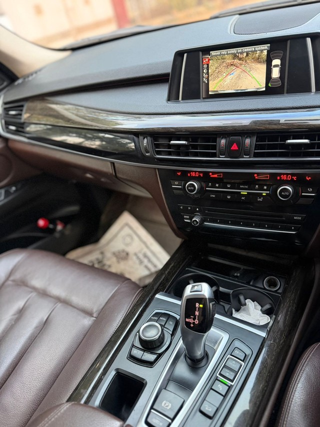 Second-hand 2016 BMW X5 xDrive30d Edition X for sale in Mumbai-13