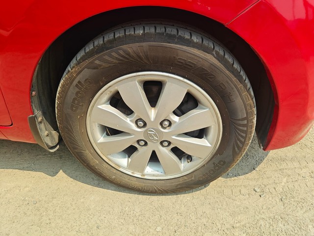 Second-hand 2015 Hyundai Xcent 1.2 Kappa SX for sale in Chennai-20