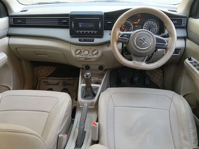 Second-hand 2022 Maruti Suzuki Ertiga VXI CNG for sale in New Delhi-9