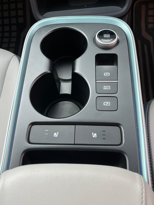 Hyundai Creta Electric Excellence LR HC Second-hand 2025 Hyundai Creta Electric Excellence LR HC for sale in Mumbai-14