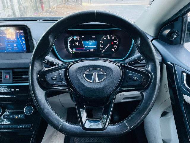 Second-hand 2022 Tata Nexon EV XZ Plus for sale in Mumbai-13