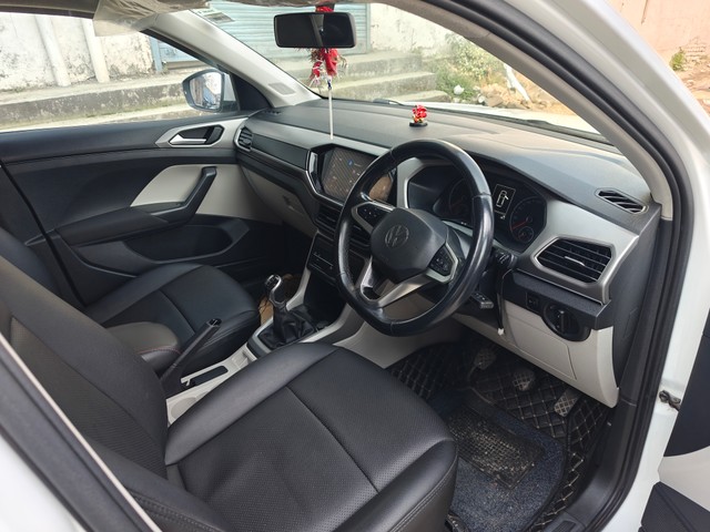 Second-hand 2022 Volkswagen Taigun 1.0 TSI Highline BSVI for sale in Dehradun-11