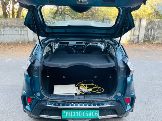 Second-hand 2022 Tata Nexon EV XZ Plus for sale in Mumbai-5