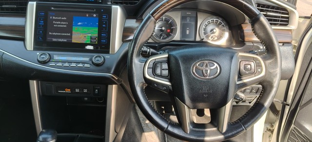 Toyota Innova Crysta 2.4 G MT Second-hand 2020 Toyota Innova Crysta 2.4 G MT for sale in Surat-12