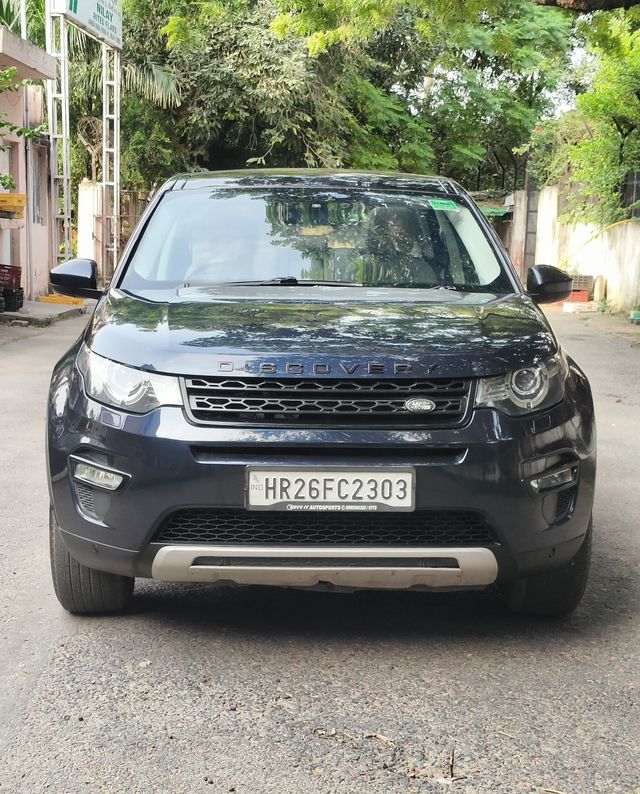 Land Rover Discovery HSE 3.0 TD6 Second-hand 2017 Land Rover Discovery HSE 3.0 TD6 for sale in New Delhi