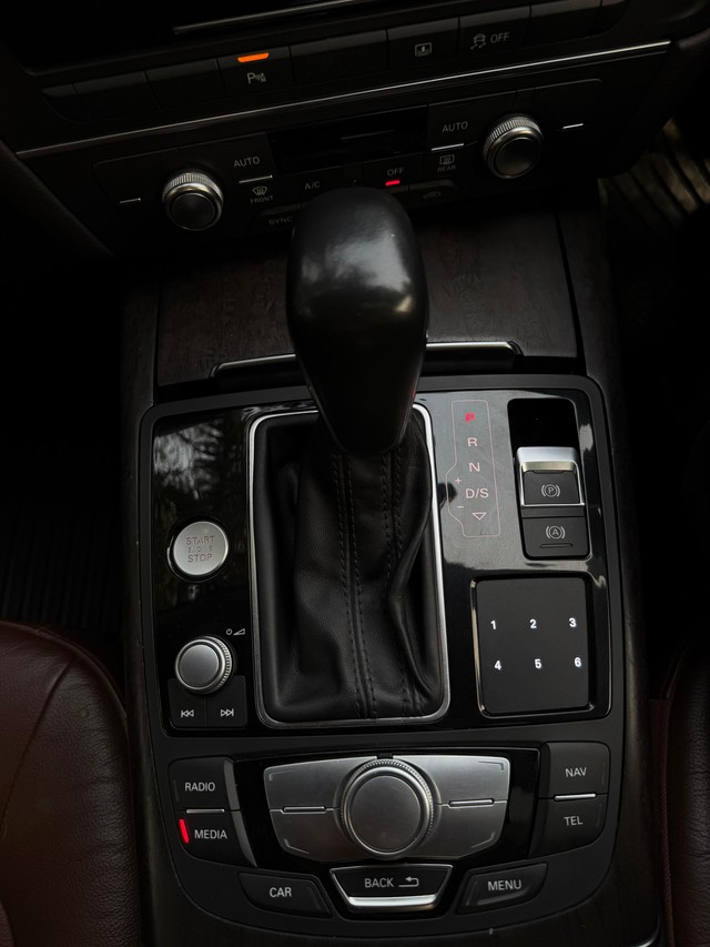 Audi A6 35 TDI Second-hand 2018 Audi A6 35 TDI for sale in Mumbai-17