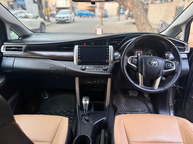 Second-hand 2021 Toyota Innova Crysta 2.4 GX 7 STR AT for sale in New Delhi-11