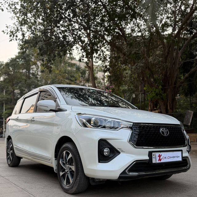 Ten Ruppy Buy Used Toyota Rumion V AT of 2023 model @ 11,99,000 INR in Mumbai ...