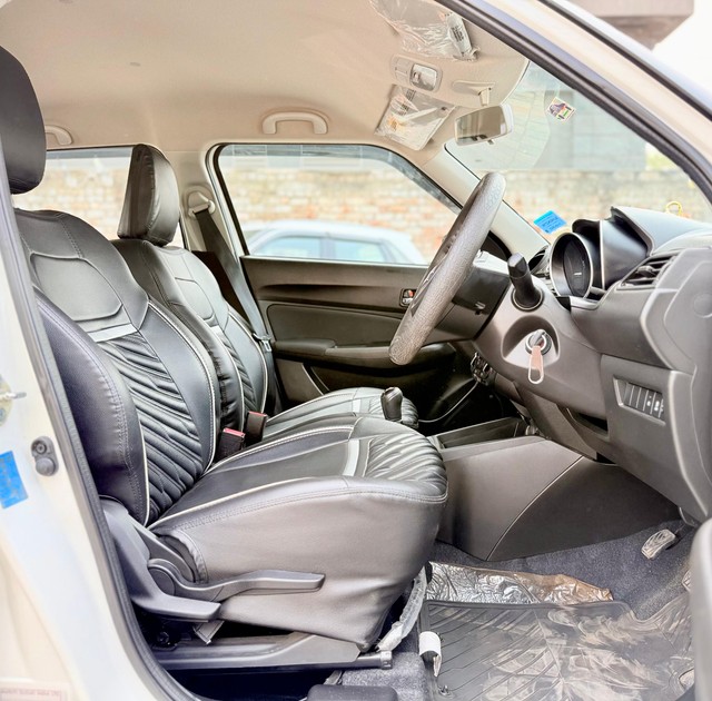 Second-hand 2023 Maruti Swift VXI for sale in Surat-14