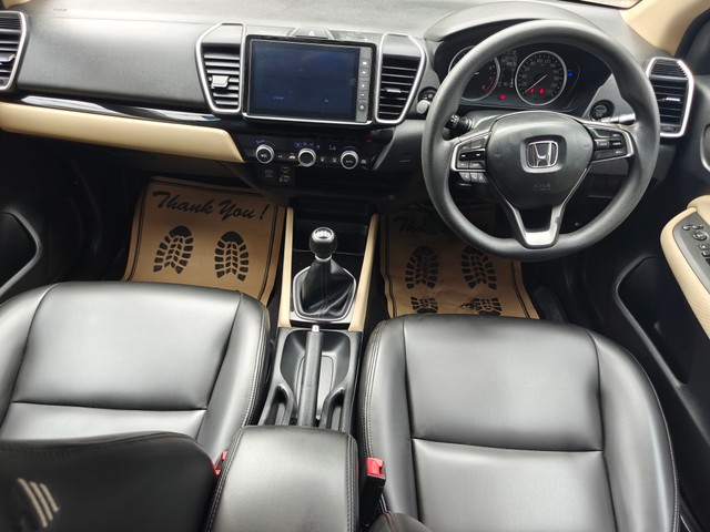 Honda City V MT Second-hand 2022 Honda City V MT for sale in New Delhi-11