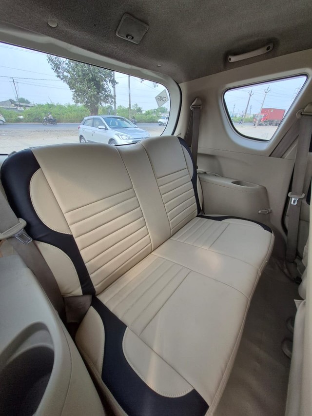 Second-hand 2016 Maruti Suzuki Ertiga BSIV VXI for sale in Surat-8