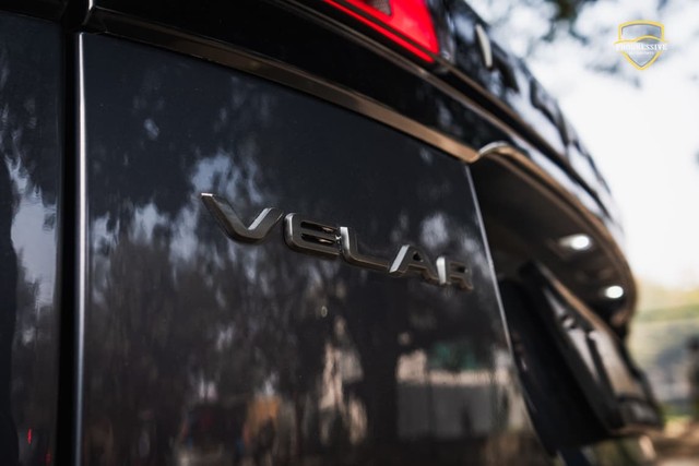 Second-hand 2024 Land Rover Range Rover Velar Dynamic HSE for sale in New Delhi-5