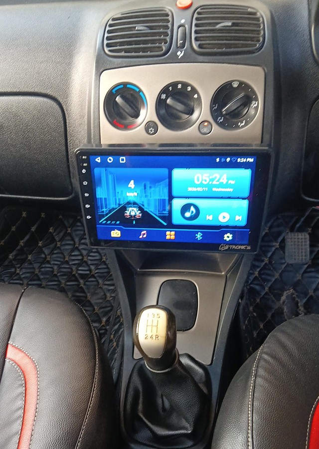 Second-hand 2018 Tata Indigo eGLS BS IV for sale in New Delhi-16