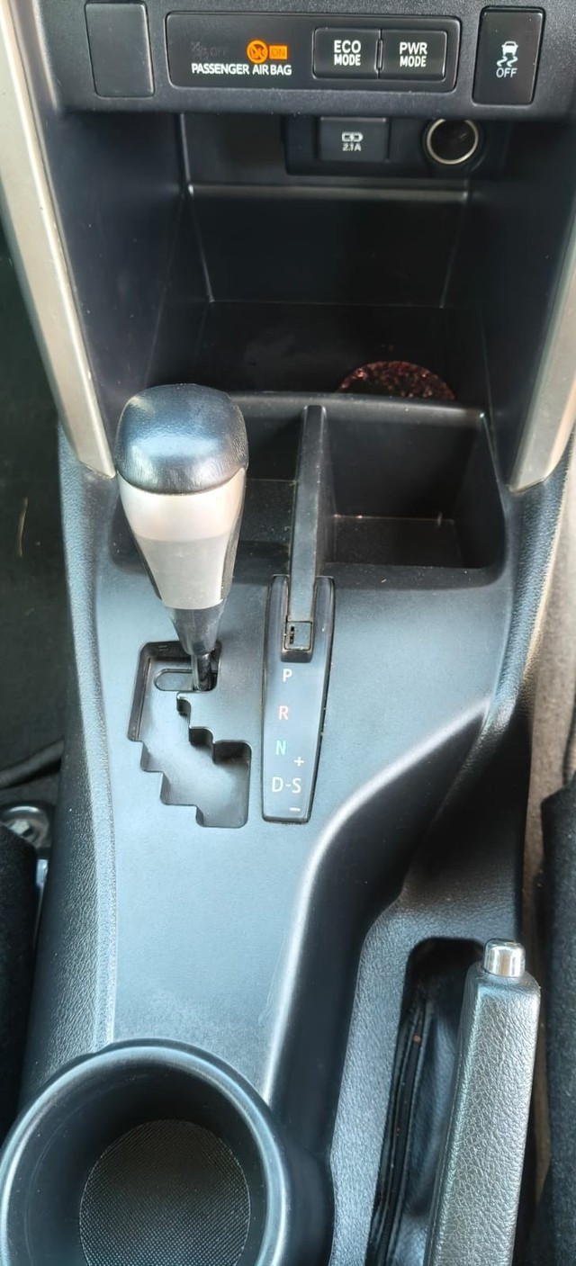 Toyota Innova Crysta 2.4 G MT Second-hand 2020 Toyota Innova Crysta 2.4 G MT for sale in Surat-14