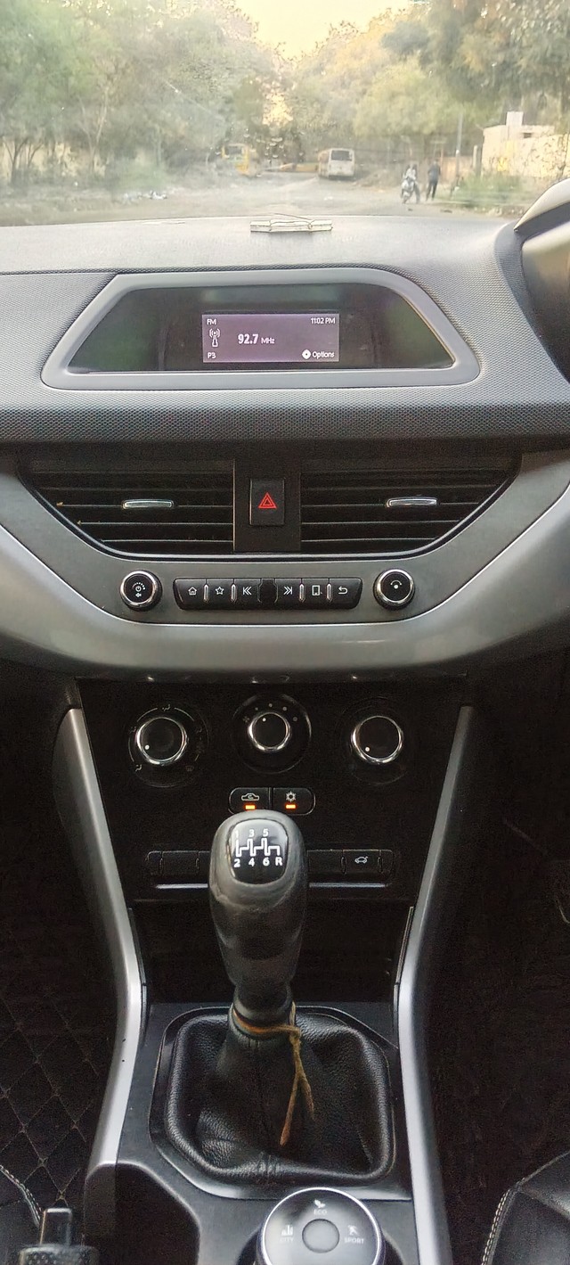 Second-hand 2020 Tata Nexon XM S BSVI for sale in New Delhi-6