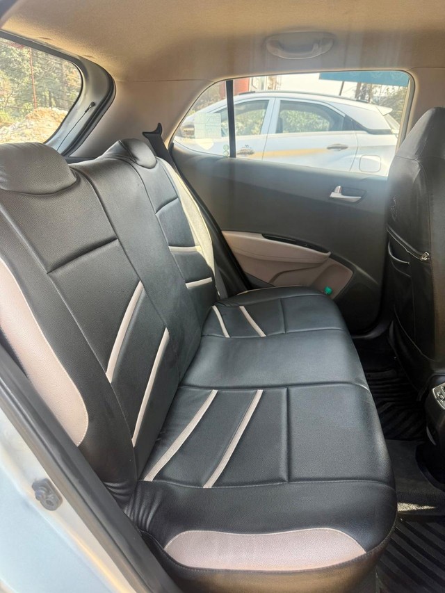 Hyundai Grand i10 1.2 Kappa Sportz BSIV Second-hand 2018 Hyundai Grand i10 1.2 Kappa Sportz BSIV for sale in Dehradun-9