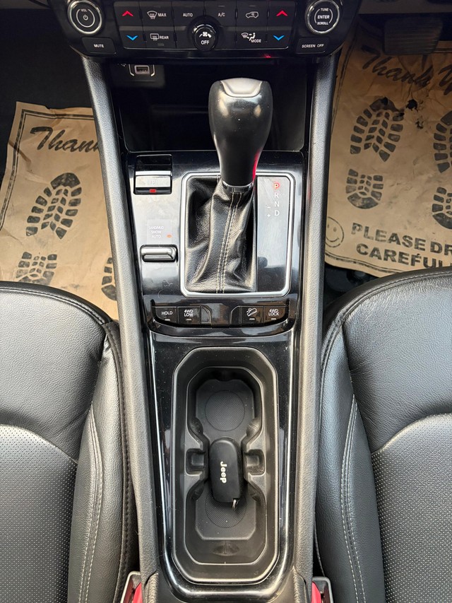 Second-hand 2022 Jeep Compass 2.0 Anniversary Edition 4X4 AT BSVI for sale in New Delhi-2