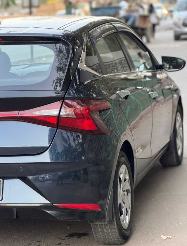 Hyundai i20 Magna BSVI Second-hand 2022 Hyundai i20 Magna BSVI for sale in Rajkot-8