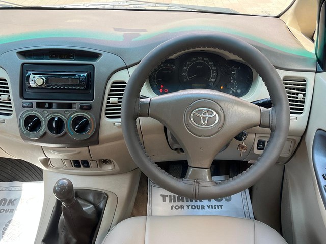 Second-hand 2008 Toyota Innova 2.5 G (Diesel) 7 Seater BS III for sale in Mumbai-11