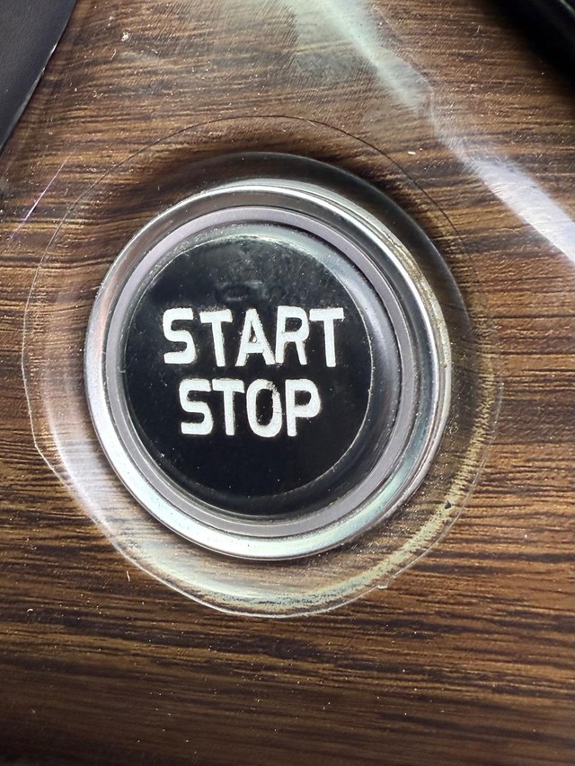 Second-hand 2020 Tata Harrier XZA Plus AT BSVI for sale in Surat-14