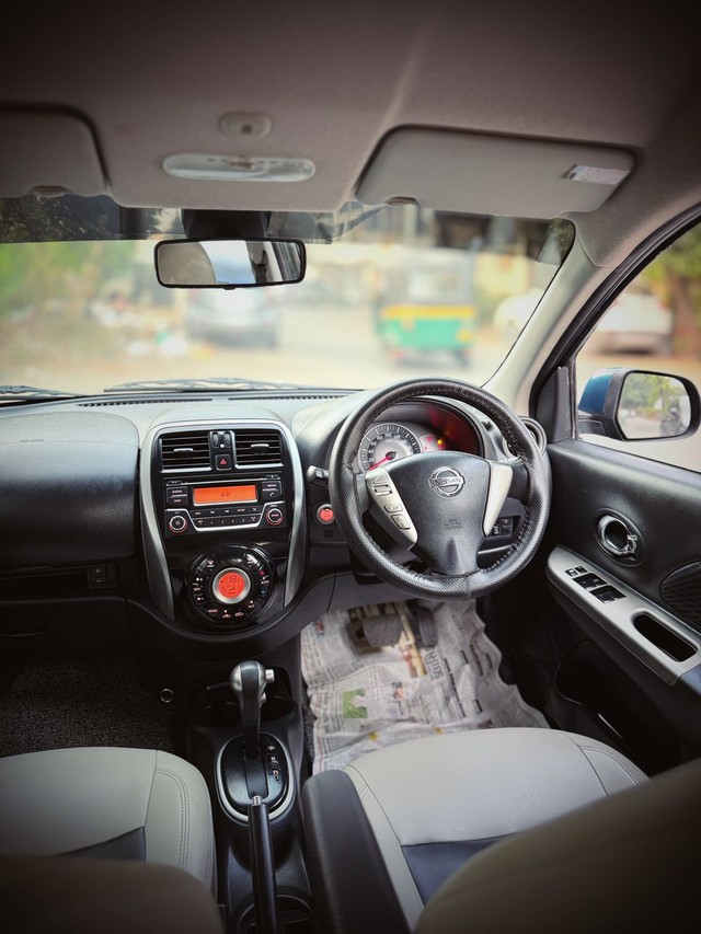 Second-hand 2018 Nissan Micra XV CVT for sale in Surat-12