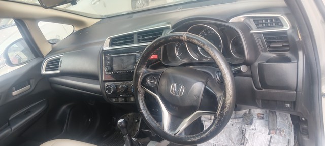 Honda Jazz 1.2 SV i VTEC Second-hand 2016 Honda Jazz 1.2 SV i VTEC for sale in New Delhi-12