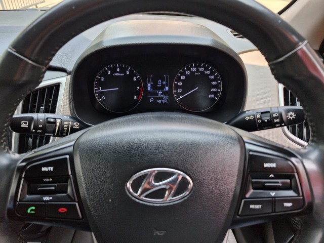 Second-hand 2017 Hyundai Creta 1.6 VTVT AT SX Plus for sale in Mumbai-12