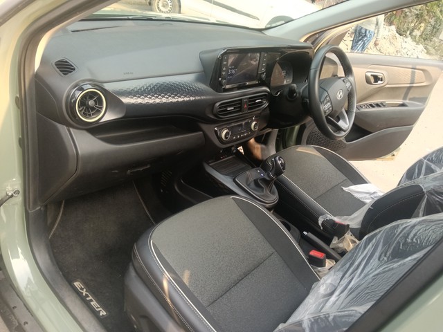 Second-hand 2024 Hyundai Exter EX for sale in Kolkata-14