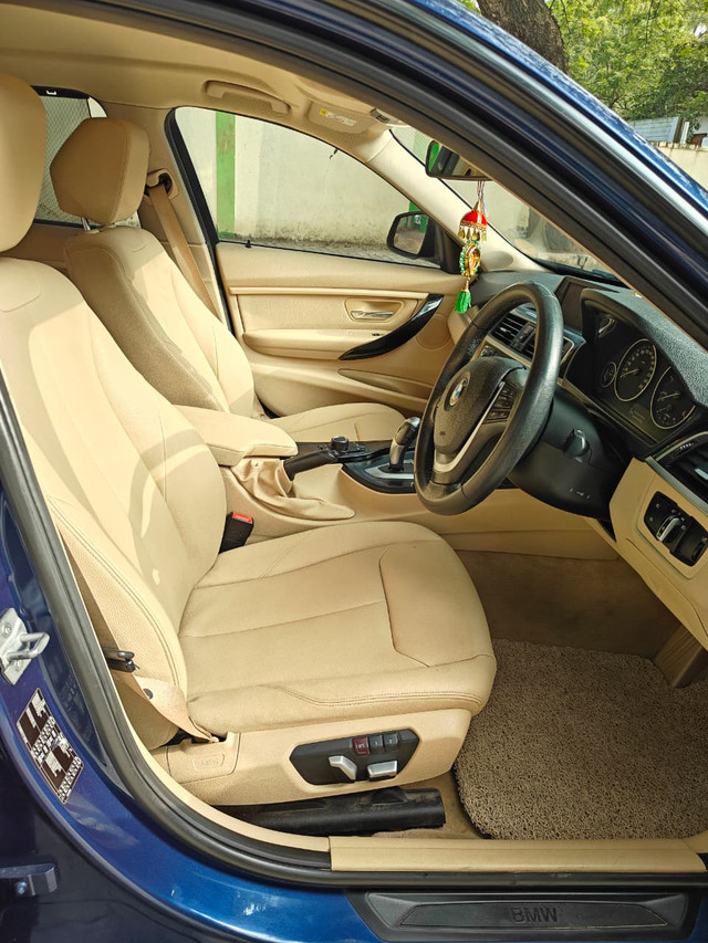 BMW 3 Series 320d Second-hand 2018 BMW 3 Series 320d for sale in Chennai-10