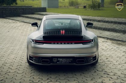 2024 Porsche 911 Carrera