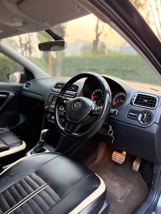 Second-hand 2018 Volkswagen Polo GT TSI for sale in Surat-18