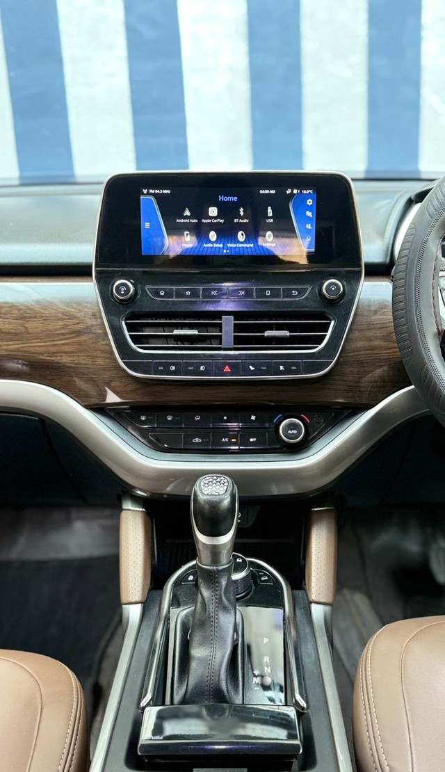 Second-hand 2020 Tata Harrier XZA Plus AT BSVI for sale in Surat-12