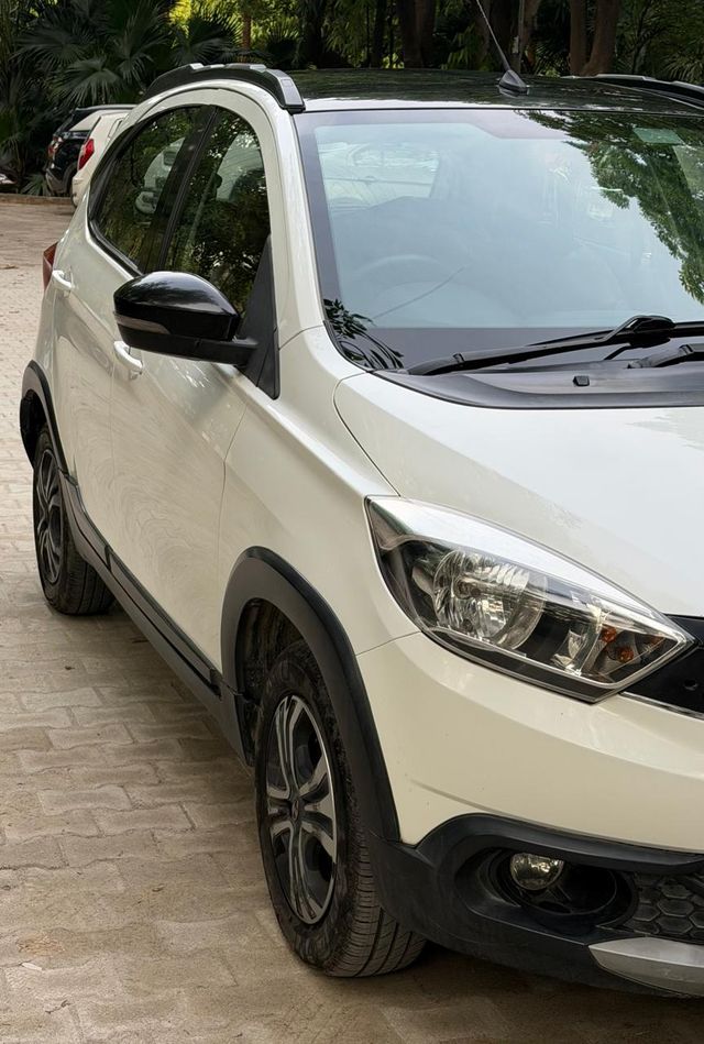 Second-hand 2018 Tata Tiago 1.05 Revotorq XZ for sale in New Delhi