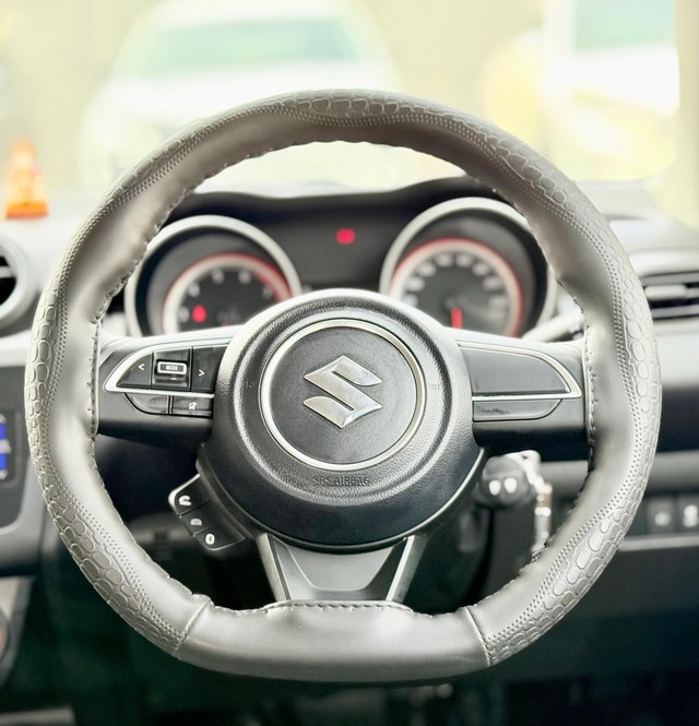 Second-hand 2023 Maruti Swift VXI for sale in Surat-6