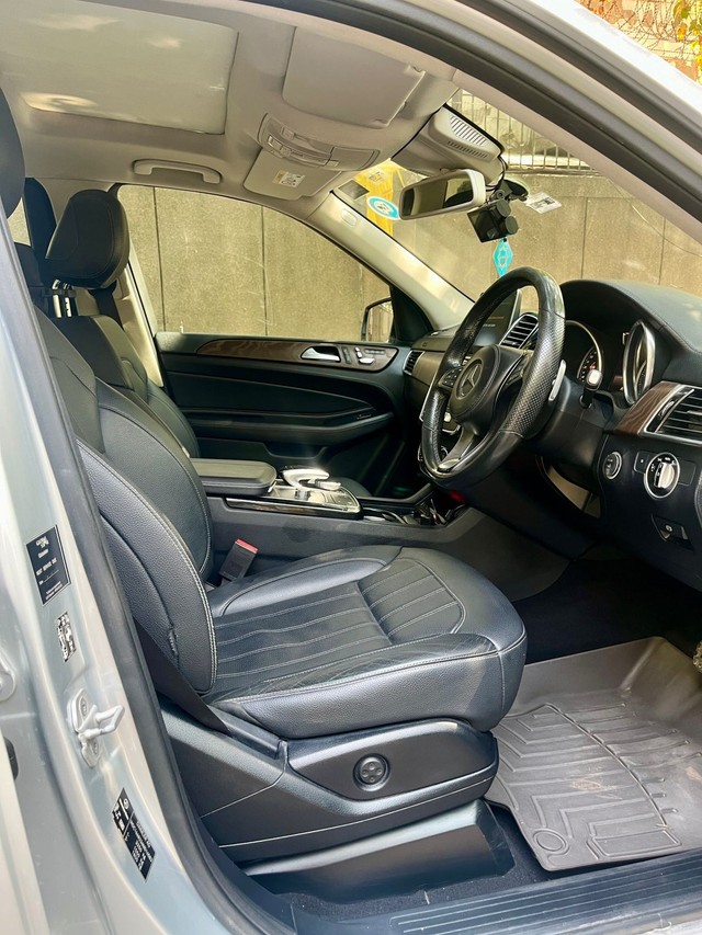 Second-hand 2018 Mercedes-Benz GLS 350d 4MATIC for sale in New Delhi-7