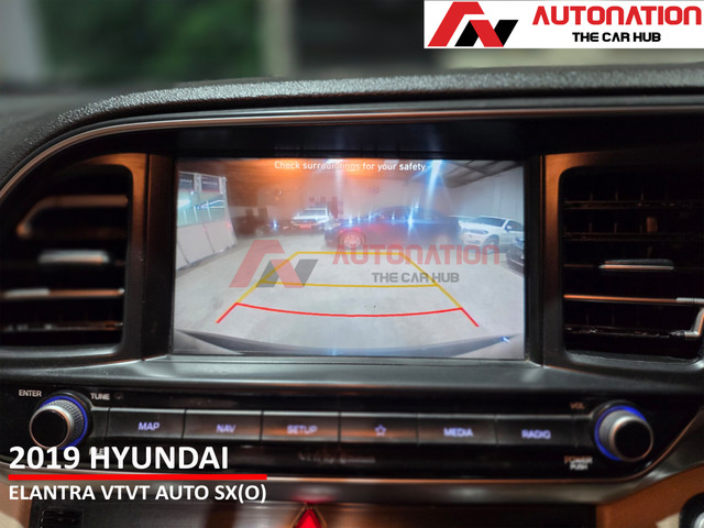 Second-hand 2019 Hyundai Elantra 2.0 SX Option AT for sale in Kolkata-18