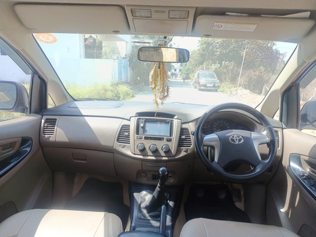 Second-hand 2015 Toyota Innova 2.5 G (Diesel) 8 Seater BS IV for sale in Hyderabad-11