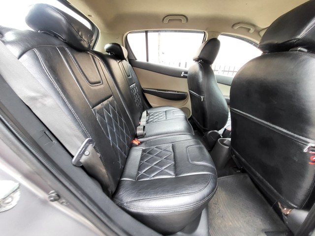 Second-hand 2012 Hyundai i20 1.4 CRDi Sportz for sale in Bangalore-7