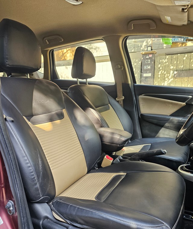 Second-hand 2016 Honda Jazz 1.2 V i VTEC for sale in Gurgaon-6