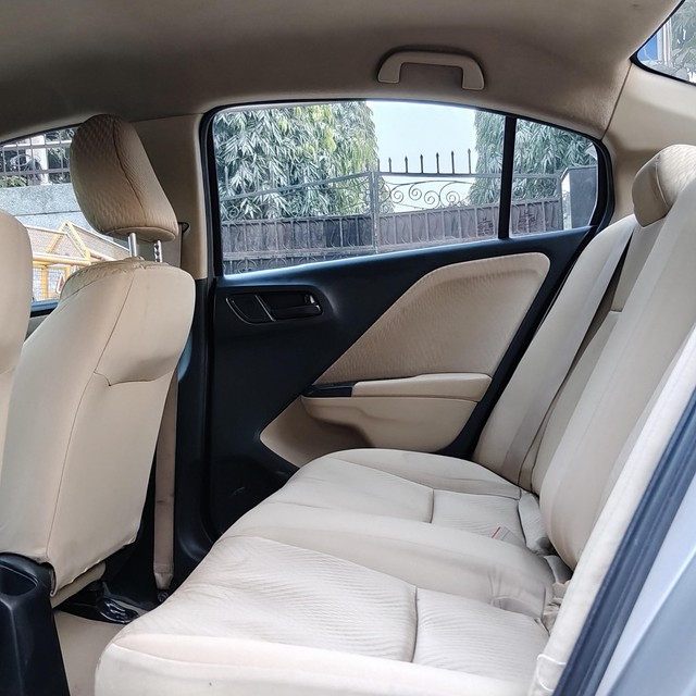 Second-hand 2016 Honda City i VTEC S for sale in Gurgaon-9