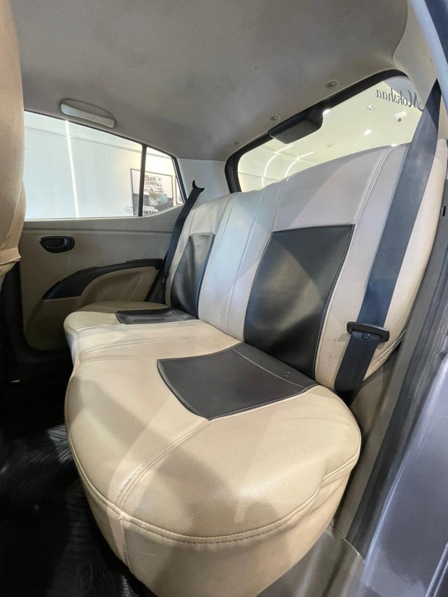 Second-hand 2013 Hyundai i10 Magna for sale in Hyderabad-12