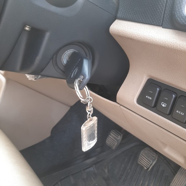 Second-hand 2016 Mahindra TUV 300 T8 for sale in Mumbai-11